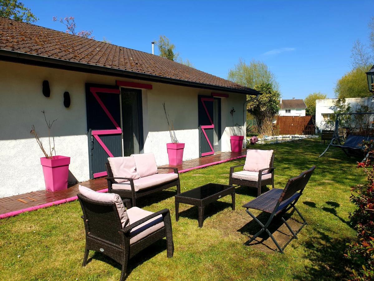 Les Garennes Bed & Breakfast Favieres  Bagian luar foto