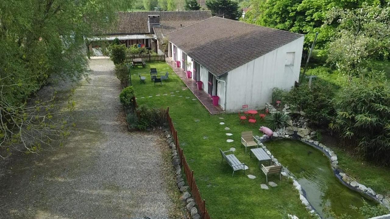 Les Garennes Bed & Breakfast Favieres  Bagian luar foto